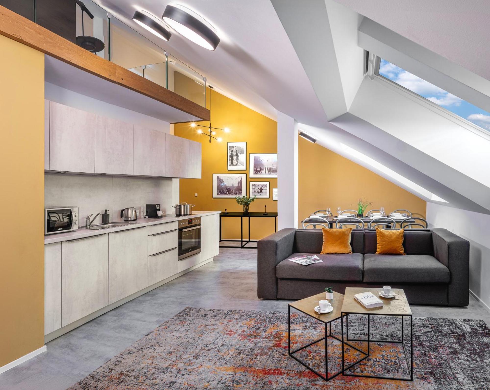 Vn48 Suites By Adrez Prag Exteriör bild